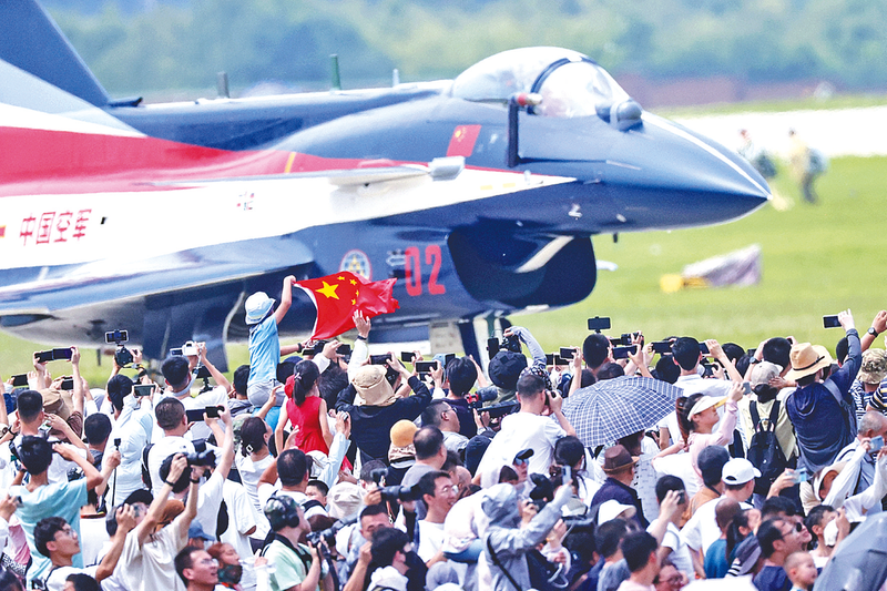 啊~快操骚逼~长春航空展迎来首个公众日